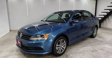 VOLKSWAGEN JETTA SPORTLINE 2016