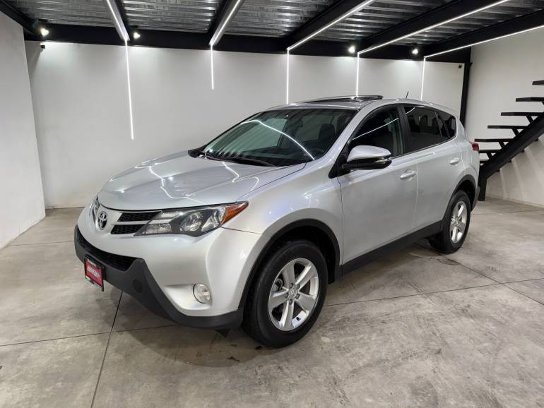 TOYOTA RAV4 XLE 2014