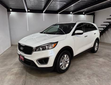 KIA SORENTO LX 2016
