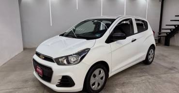 CHEVROLET SPARK LT 2018