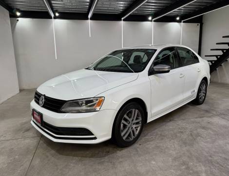 VOLKSWAGEN JETTA MKVI LIVE 2016