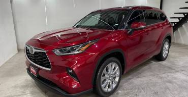 TOYOTA HIGHLANDER LIMITED 2022