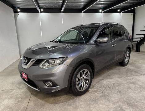 NISSAN XTRAIL ADVANCE 2016