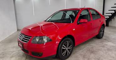 VOLKSWAGEN JETTA CLASICO 2015