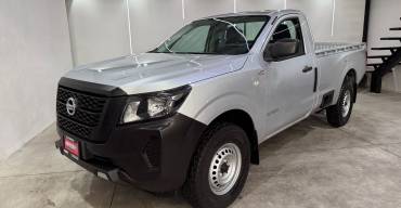 NISSAN NP300 CABINA SENCILLA 2022