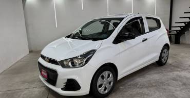 CHEVROLET SPARK LT 2017