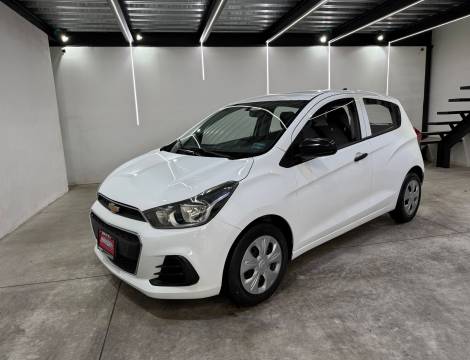 CHEVROLET SPARK LT 2017
