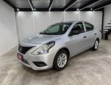 NISSAN VERSA V-DRIVE 2023