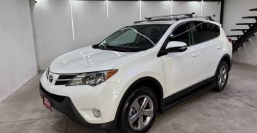 TOYOTA RAV4 LIMITED 2015