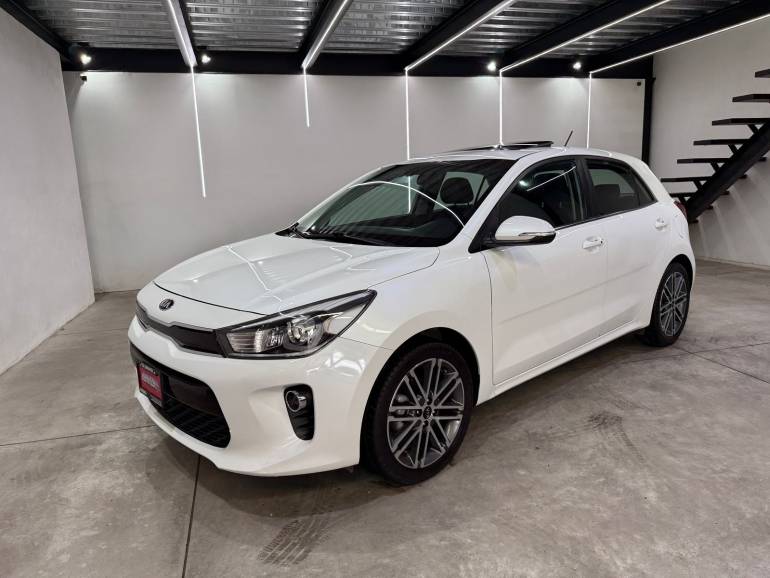 KIA RIO EX 2018