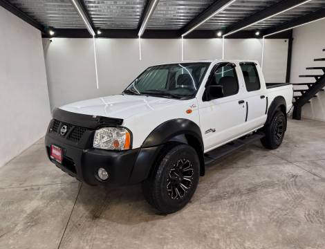 NISSAN FRONTIER XE 2014