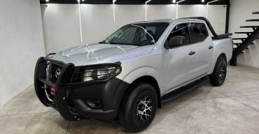 NISSAN NP300 CABINA SENCILLA 2017