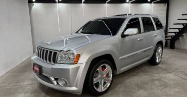 JEEP GRAND CHEROKEE SRT8 2007