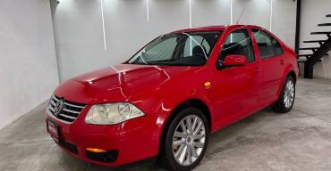 VOLKSWAGEN JETTA TEAM 2012