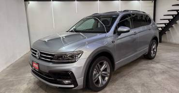 VOLKSWAGEN TIGUAN R-LINE 2020