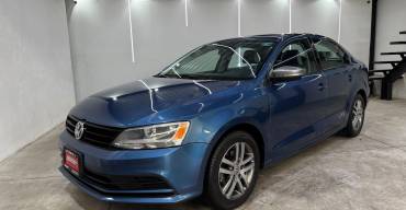 VOLKSWAGEN JETTA LIVE MKVI 2016