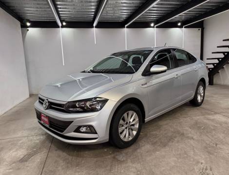 VOLKSWAGEN VIRTUS HIGHLINE 2020