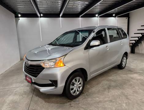 TOYOTA AVANZA PREMIUM 2017
