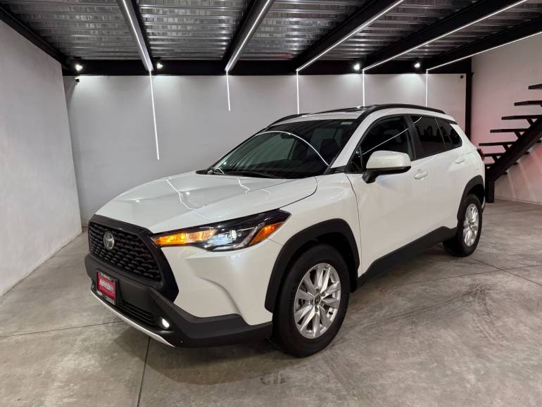 TOYOTA COROLLA CROSS PREMIUM 2024