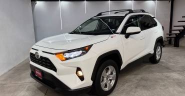 TOYOTA RAV4 LE 2021
