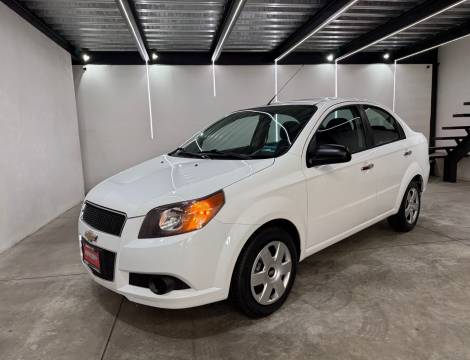 CHEVROLET AVEO LT 2013
