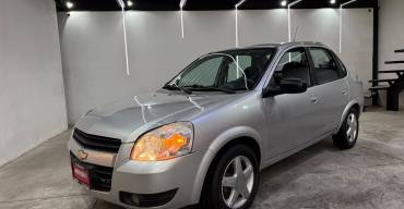 CHEVROLET CHEVY AUTOMÁTICO 2009