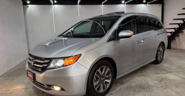 HONDA ODYSSEY TOURING 2015
