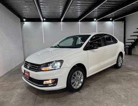 VOLKSWAGEN VENTO 1.6 STARLINE 2016
