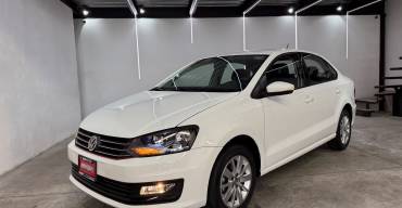 VOLKSWAGEN VENTO CONFORTLINE 1.6 AUT 2016