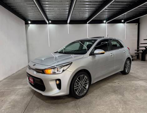 KIA RIO 1.6 EX PACK HB 2018