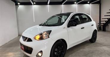 NISSAN MARCH 1.6 EXCLUSIVE BITONO 2020