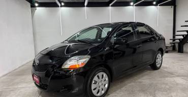 TOYOTA YARIS 1.5 SEDAN CORE 2009