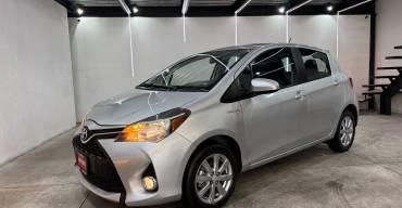 TOYOTA YARIS 1.5 PREMIUM HB 2015